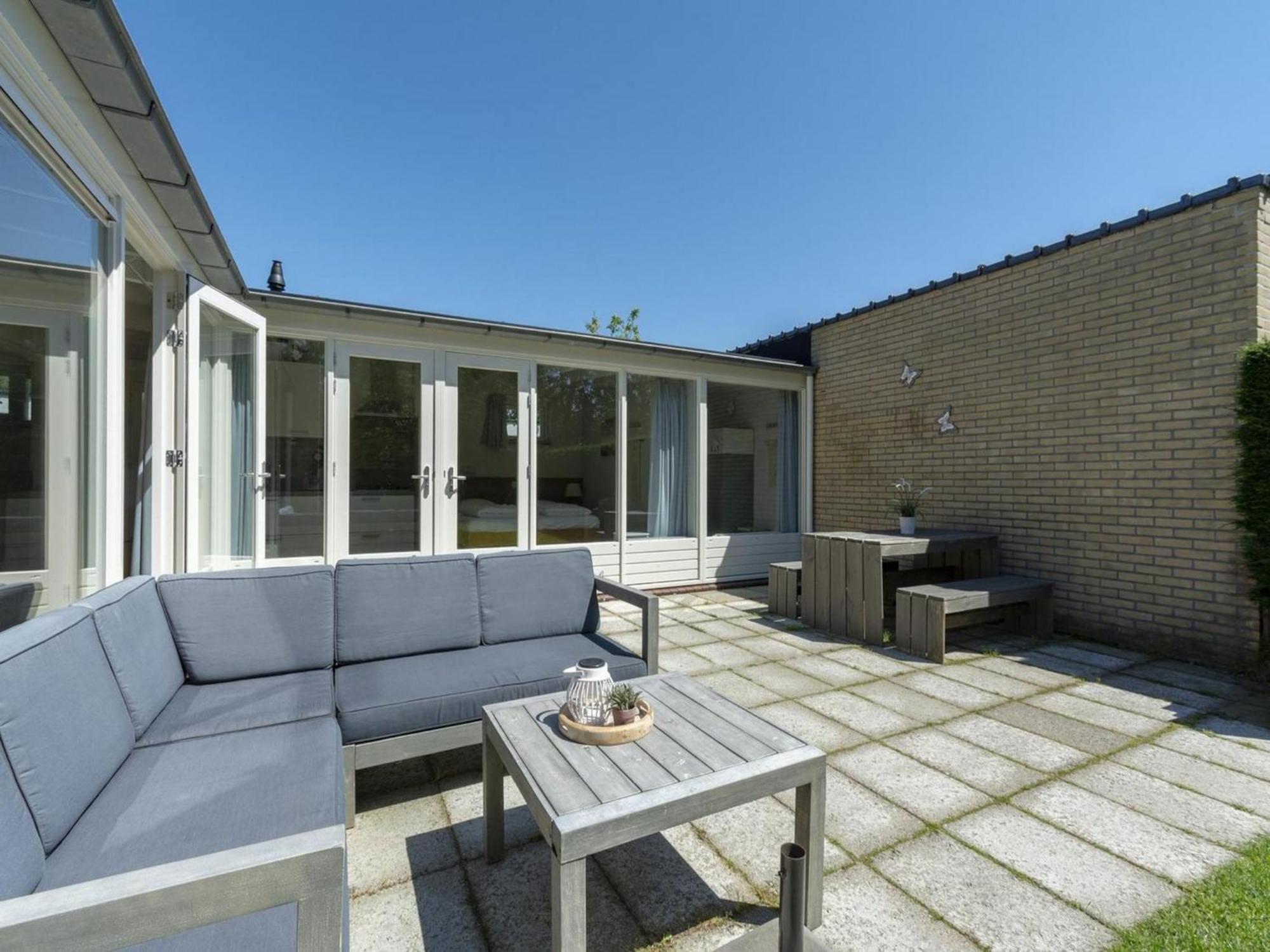 Cozy Bunglow With Garden Sint Maartensvlotbrug Esterno foto