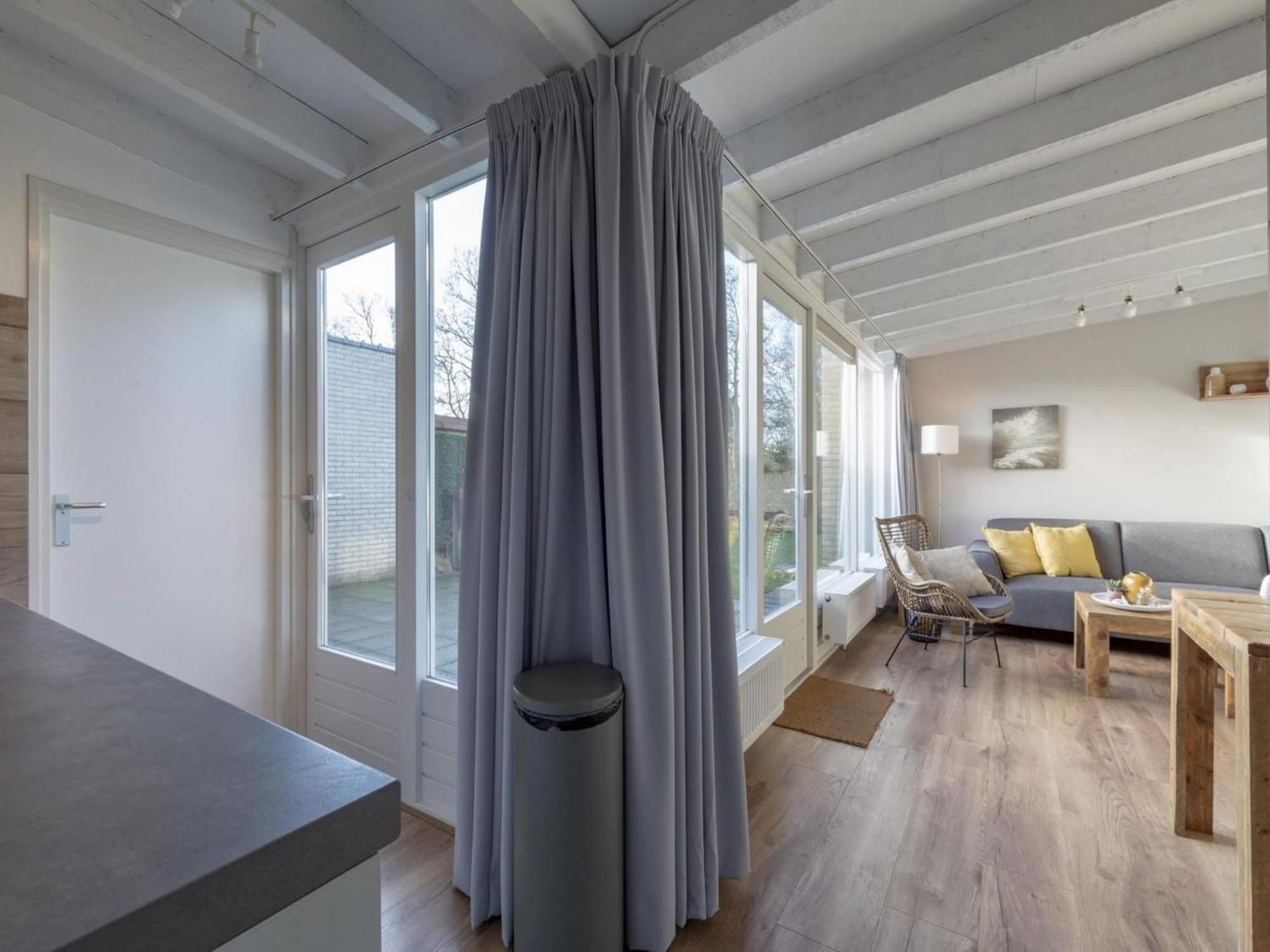 Cozy Bunglow With Garden Sint Maartensvlotbrug Esterno foto