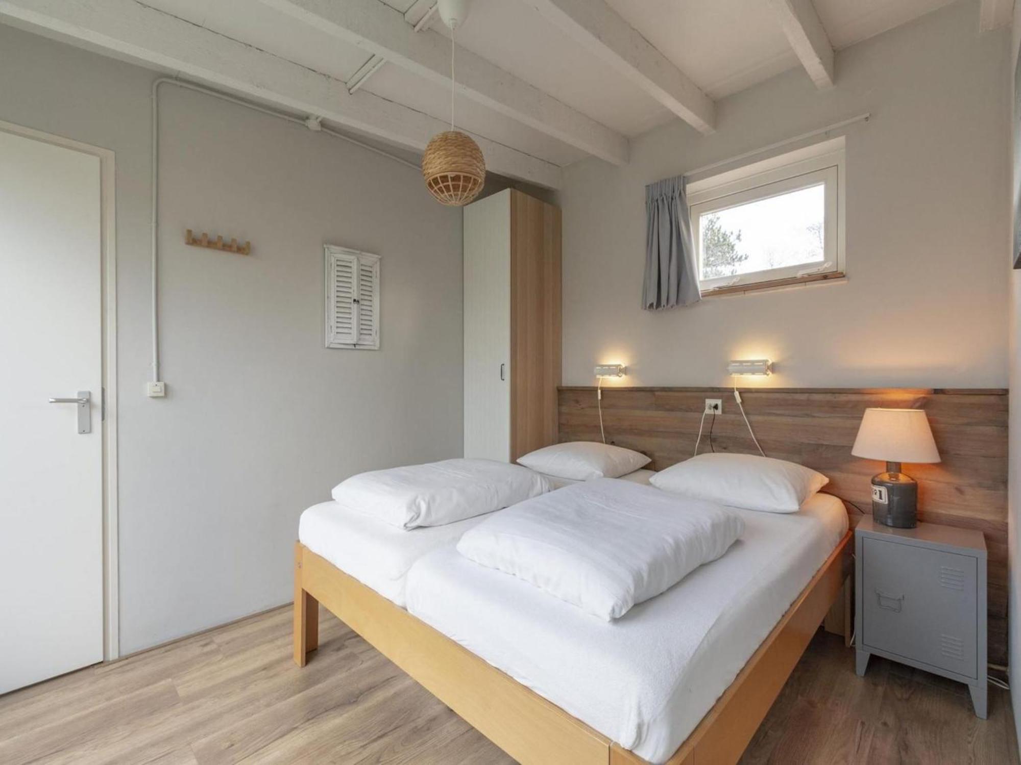 Cozy Bunglow With Garden Sint Maartensvlotbrug Esterno foto